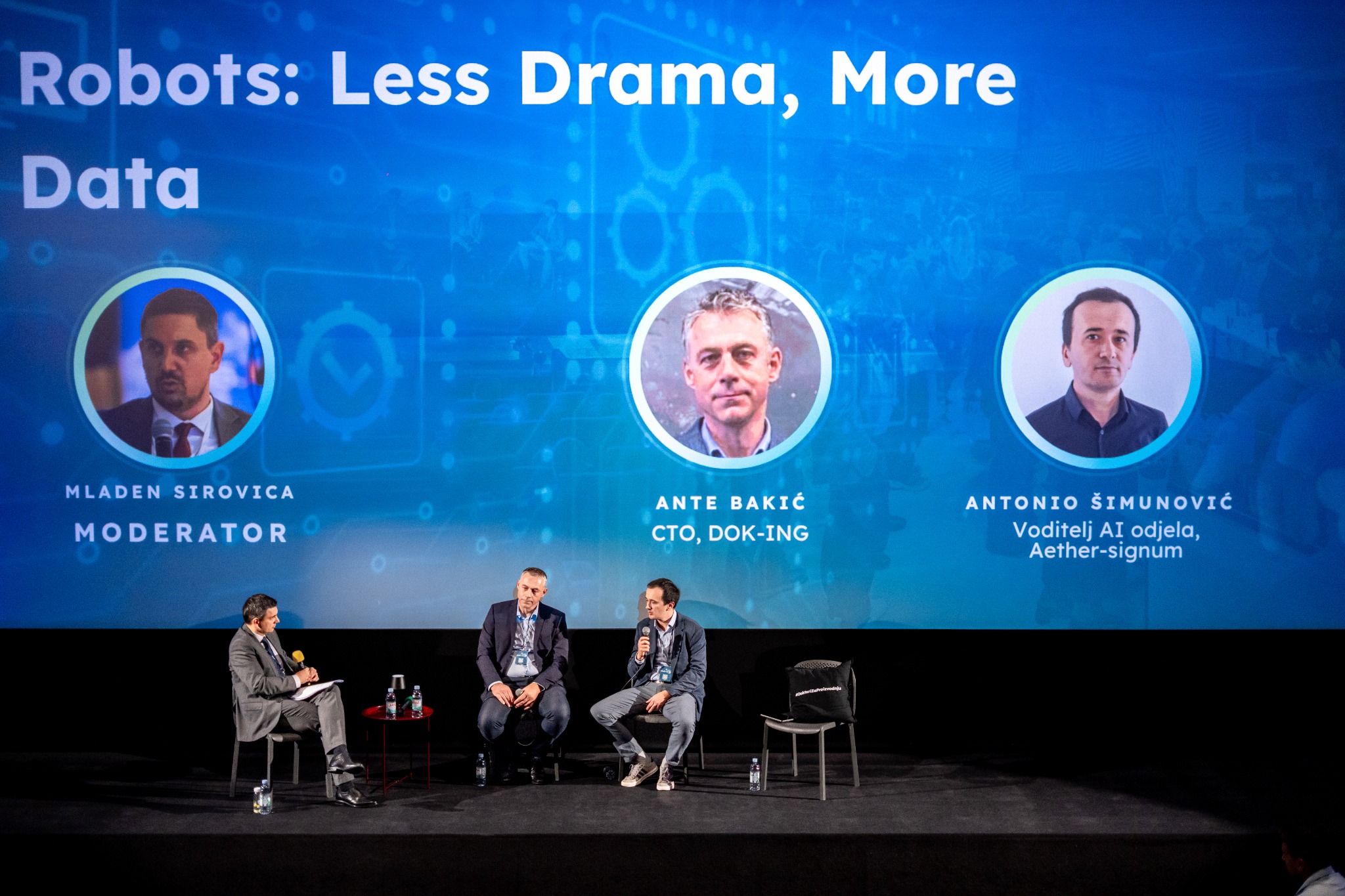 Panel Robots: Less Drama, More Data na ranijem izdanju konferencije chalLEANge